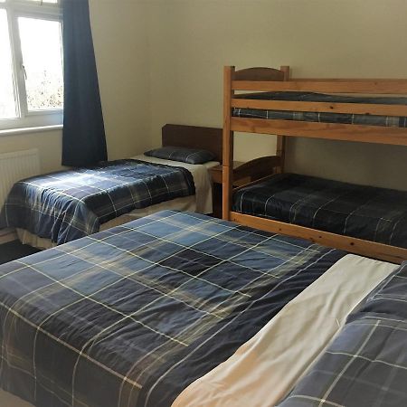 Nant-Y-Ffin Hotel Llandissilio 外观 照片